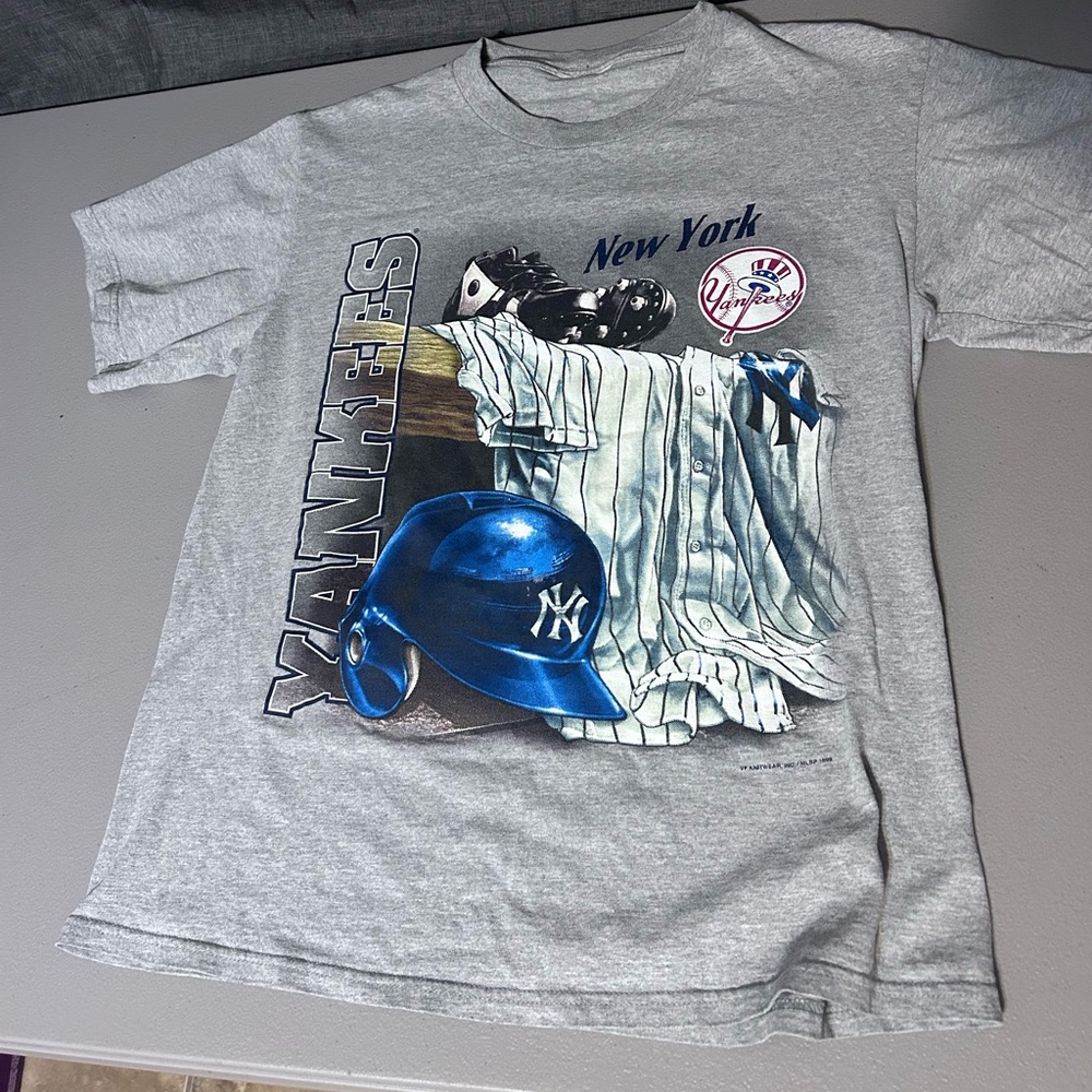 New York Yankees 1999 vintage t shirt no tag